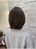 ショートレイヤーボブ オリーブカラー