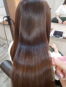 ルミヨコハマ 横浜駅店(Lumi) 艶髪縮毛矯正