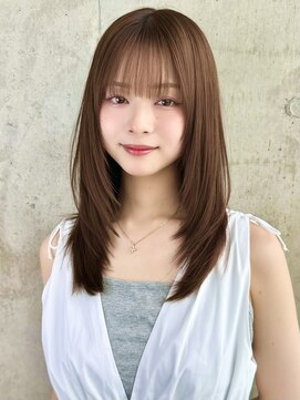 ディーエックス スリー(Dxxxx III) レイヤーミディアム 美髪韓国レイヤーイメチェン似合わせ小顔