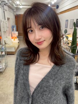 ハニーシブヤ(HONEY shibuya) ハッシュカット/くびれレイヤー/チョコレートブラウン1