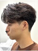 メンズセンターパートウルフセンターパートニュアンスパーマ襟足