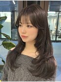ワンカールレイヤー　グレージュカラー　顔周りカット