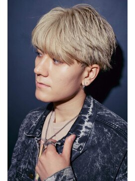 リトバイプティパ(Lit by petit-pas) メンズブロンド/フェザーショート