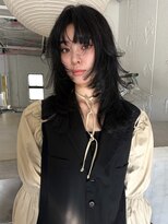 ルーム(Loom.)&nbsp;シャギーレイヤー ナチュラルウルフ　ハッシュカット