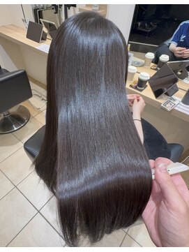リップルクォート(LIPPUL QOT) ツヤツヤストレート