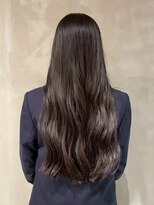 キリ 逗子(kiri) 逗子葉山ロングレイヤー韓国暗髪重めロング波巻き髪質改善M182