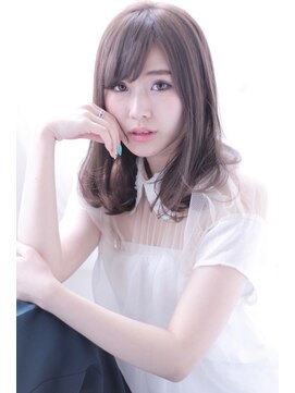 オウル(Owll) 【DISHEL 石田】大人かわいいとろみワンカールなハニーヘア