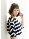 似合わせカットベージュカラー切りっぱなしボブひし形シルエット