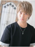 モテ髪のハイトーンメッシュカラーミニウルフJ
