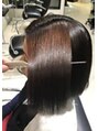 ドゥーク(dowku) 立体感で動きが出る！愛されセミロング