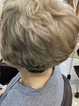 サロンドマナ 軽やかパーマ