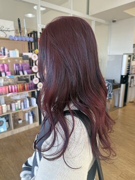 サラ 新宮店(SARA) チェリーレッド