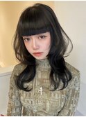 ウルフレイヤーカット×重めバング