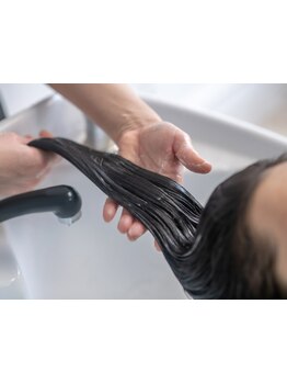 【祖師ヶ谷大蔵駅】YUMEシリーズのシャンプー台で首や腰に負担をかけず極上のリラックスタイムを♪