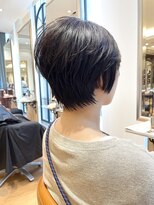 ふんわりショート小顔へア簡単スタイリングツヤ髪スタイリング