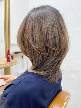 ミッシェル アフロート(michelle afloat) 3DカーブカットのSカーブで引き上げて骨格補正☆