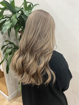 フリック(FLiC) ミルクティーベージュ