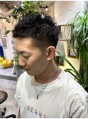 刈り上げアップバング