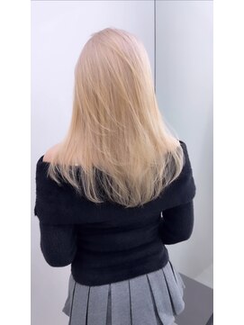 テイス 新宿(TACE) [新宿駅/ココアベージュ/クラゲヘアー/オリーブグレー]