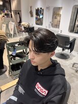 グラスバイネオリーブ 大倉山駅前店(grace by neolive)&nbsp;センターパート/ニュアンスパーマ/フェザーパーマ/メンズパーマ