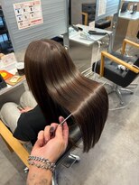 キング 京橋店(K!ng)&nbsp;縮毛矯正髪質改善レイヤーカットハッシュカットダブルカラー