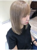 ホワイトベージュ