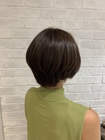 コム(com by neolive)&nbsp;グレージュ×大人ショートボブ　3
