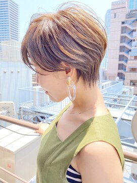 ビグディーサロン(BIGOUDI SALON) 色っぽ小顔ショート[20代/30代/40代/50代]