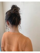 センス(SENSE)&nbsp;ゆるっとお団子ヘア