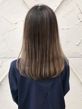 ニュウニュウ(NIU NIU) エアタッチベージュ