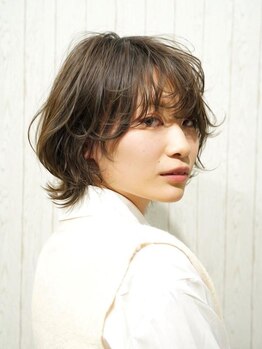 エフヘアー(F HAIR)の写真/【メンズもオススメ★大人トレンドウェーブ】スタイリングが苦手な方もこれでお悩み解決！