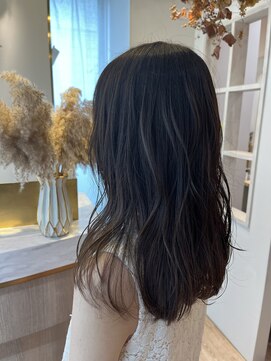 アンド ラ ブランシュ(&.La Blanche) モテ髪カタログ/セクションカラー/グラデーションカラー/大宮