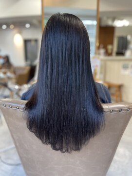 フツーロ 栄(FUTURO) プルエクステ 黒髪