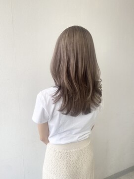 フュー 新小岩(few.) 黒髪/グレーベージュ/レイヤーロング/前髪パーマ[新小岩駅]