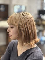 クロス(cRoss)&nbsp;ハイトーン艶髪外はねボブ