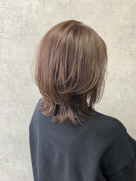 レイヤースタイル×ベージュカラー