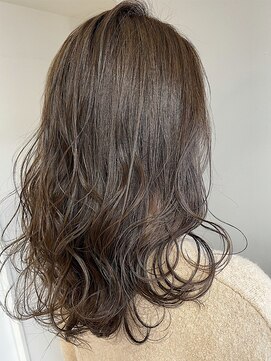 シア(sia) カーキーグレージュ☆