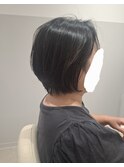 ショートボブ