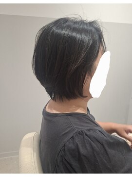 エル(elu) ショートボブ