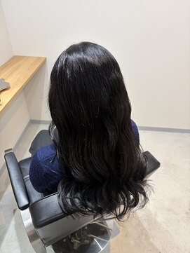 オーマ(OMA) 暗色からー