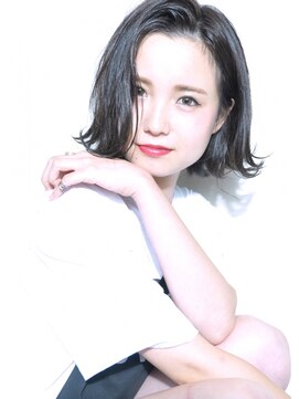 デイジー(Daisy) 外ハネグロッシーボブ＊Daisy＊Ryota