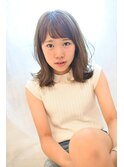 小顔ロブ×毛先重めのレイヤー×モードネイビーで秋の透明感