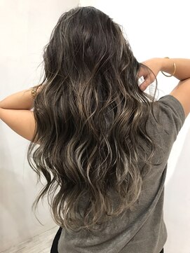ヘアースタジオ ゼン(hair studio Zen) 外国人風ハイライト