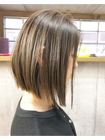 ルーナヘアー(LUNA hair) 『京都 ルーナ』切りっぱなし×シークレットハイライト【草木】