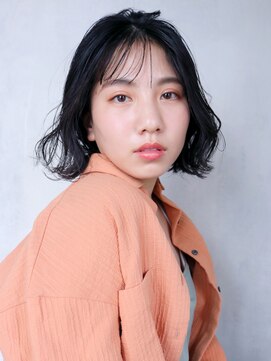 アルバム 新宿(ALBUM SHINJUKU) ニュアンスボブ_オリーブカラーハイライトカラー_27389