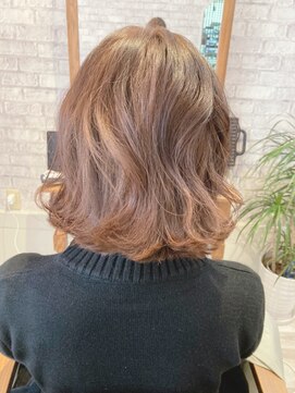 アトリエエヌ(atelier N’) 外はねボブ