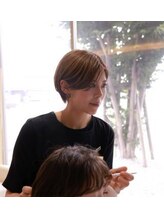 クアトロ プロデュースバイ ワイズヘアー(QUATTRO Produce by Y's hair)&nbsp;村本 春香