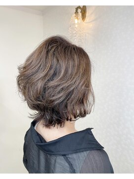 ヘアーアンドメイク ドレス(DRESS) 当店オリジナル　白髪ぼかしハイライト