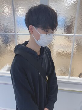 モリオフロムロンドン 松戸店(Morio from London) 【松戸 岩口】ゆるパーマ風刈り上げマッシュショート