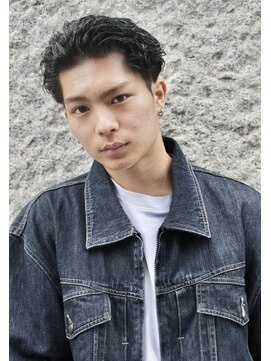 フランクスバーバー アンド ビアークラブ(FRANK'S BARBER and BEER CLUB) ワイルドアップバング刈り上げツーブロックオールバック